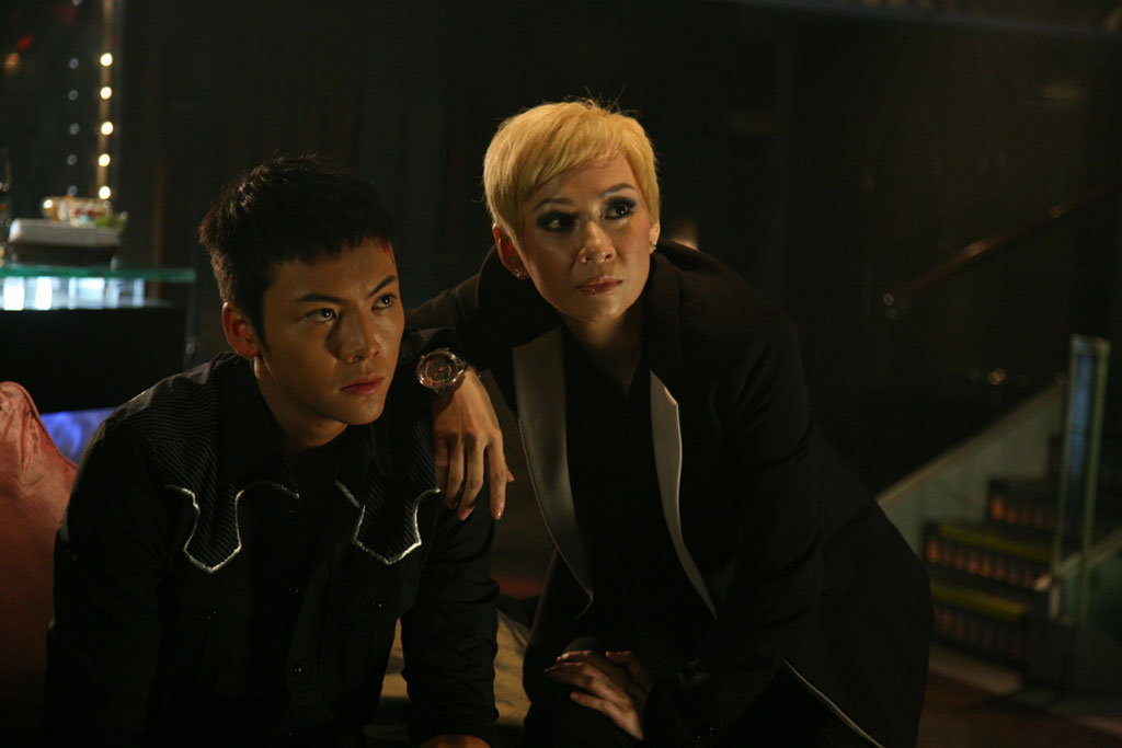 com+-+<em>出轨的女人</em>